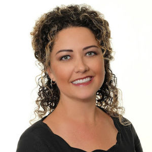 Meet your Posher, Monica